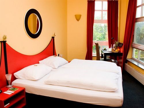 Hotel Am Ruhrufer Business & Golf Mülheim an der Ruhr Zewnętrze zdjęcie