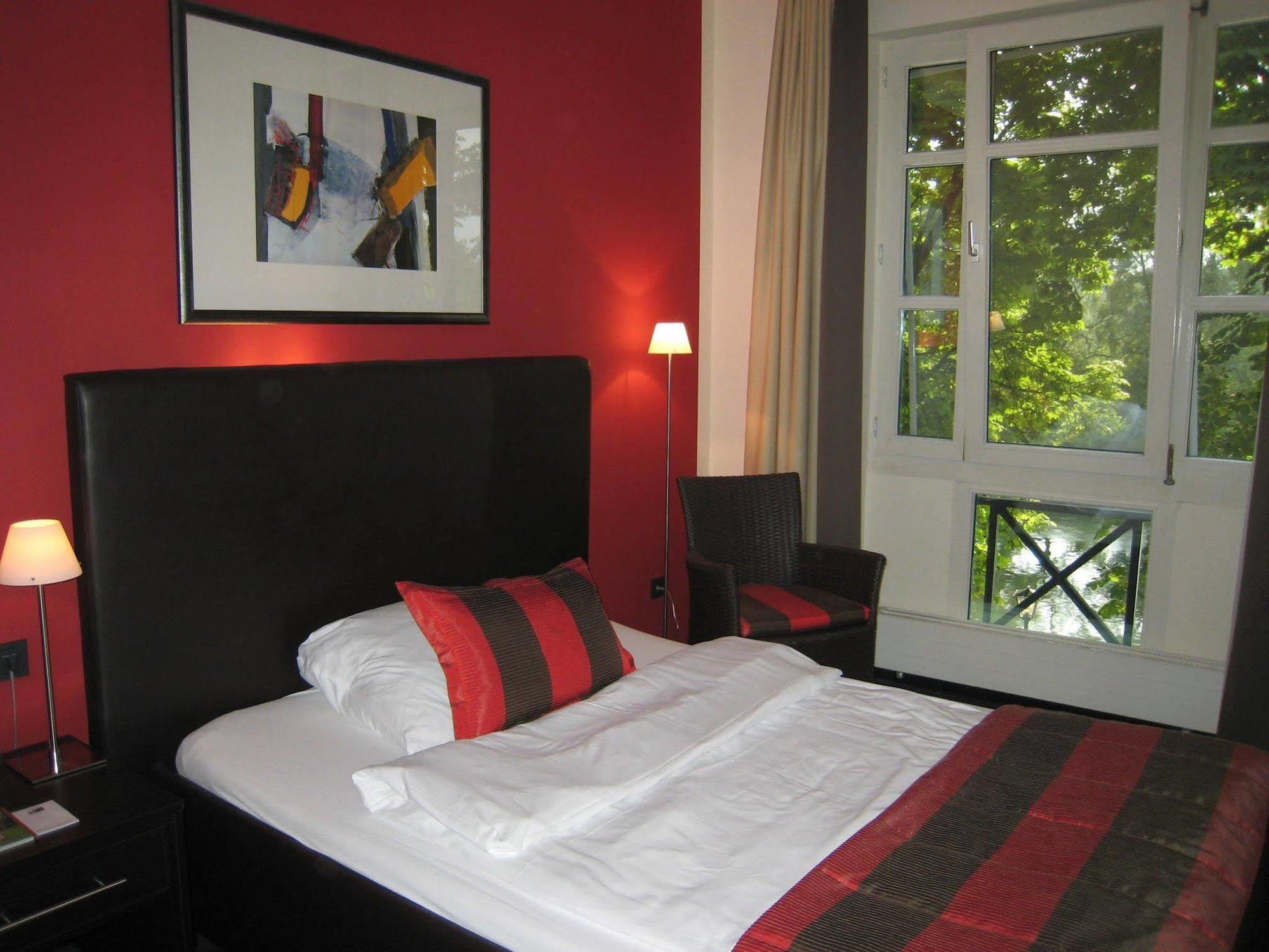 Hotel Am Ruhrufer Business & Golf Mülheim an der Ruhr Pokój zdjęcie